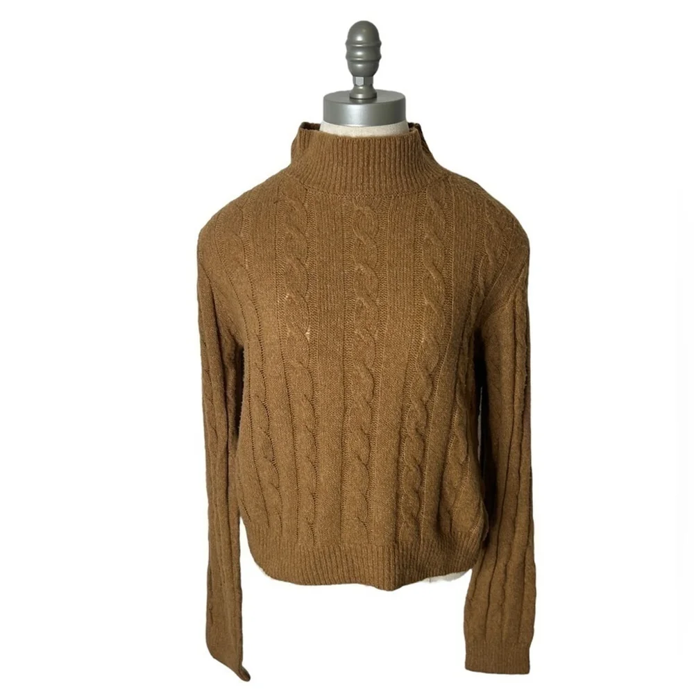 Hippie Rose Women’s Tawny High Neck Back Cutout Long Sleeve Knit Sweater Small